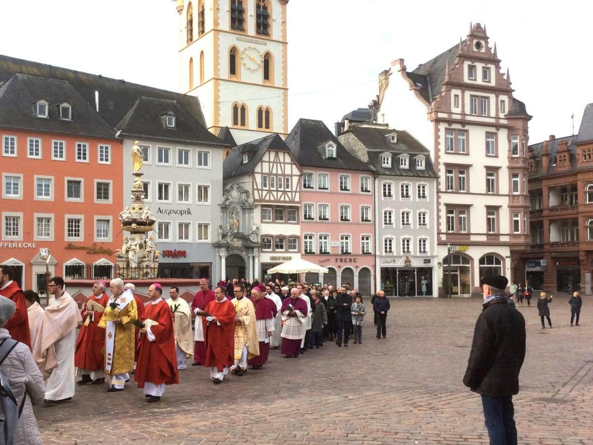Ferienwohnung An Den Kaiserthermen Trier Buitenkant foto